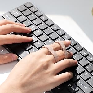 pain relief for jammed finger